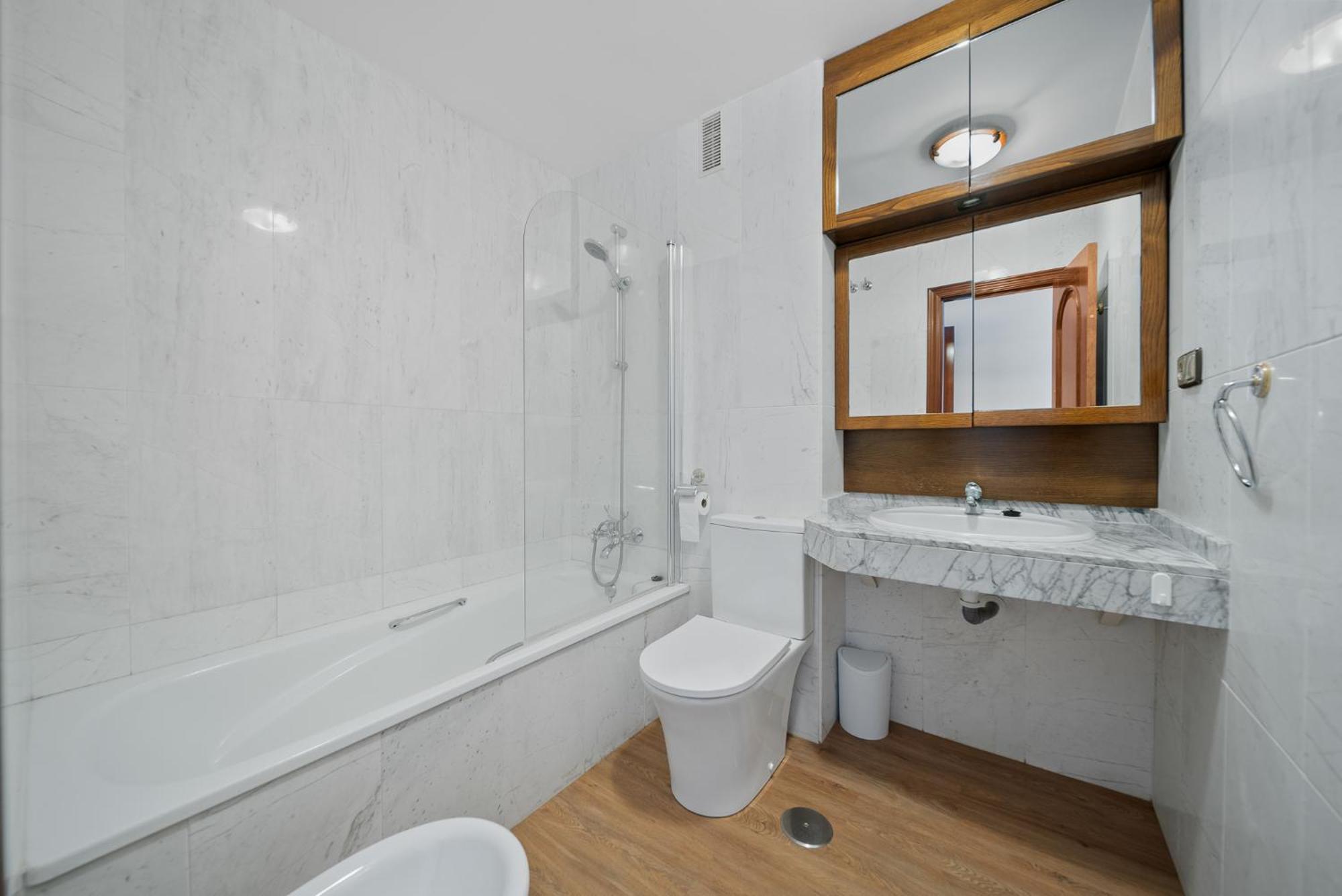 Marbella Real 3 bedroom seaside Rum bild