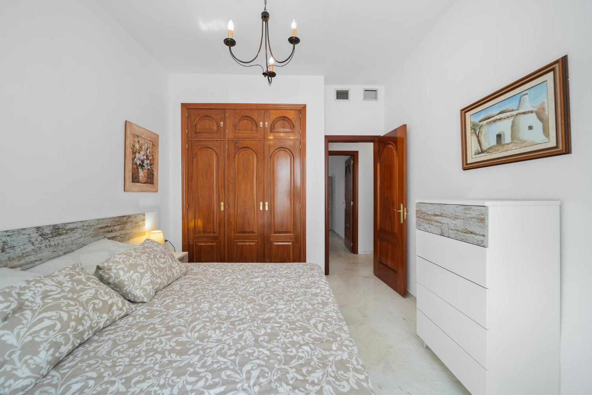 Marbella Real 3 bedroom seaside Rum bild