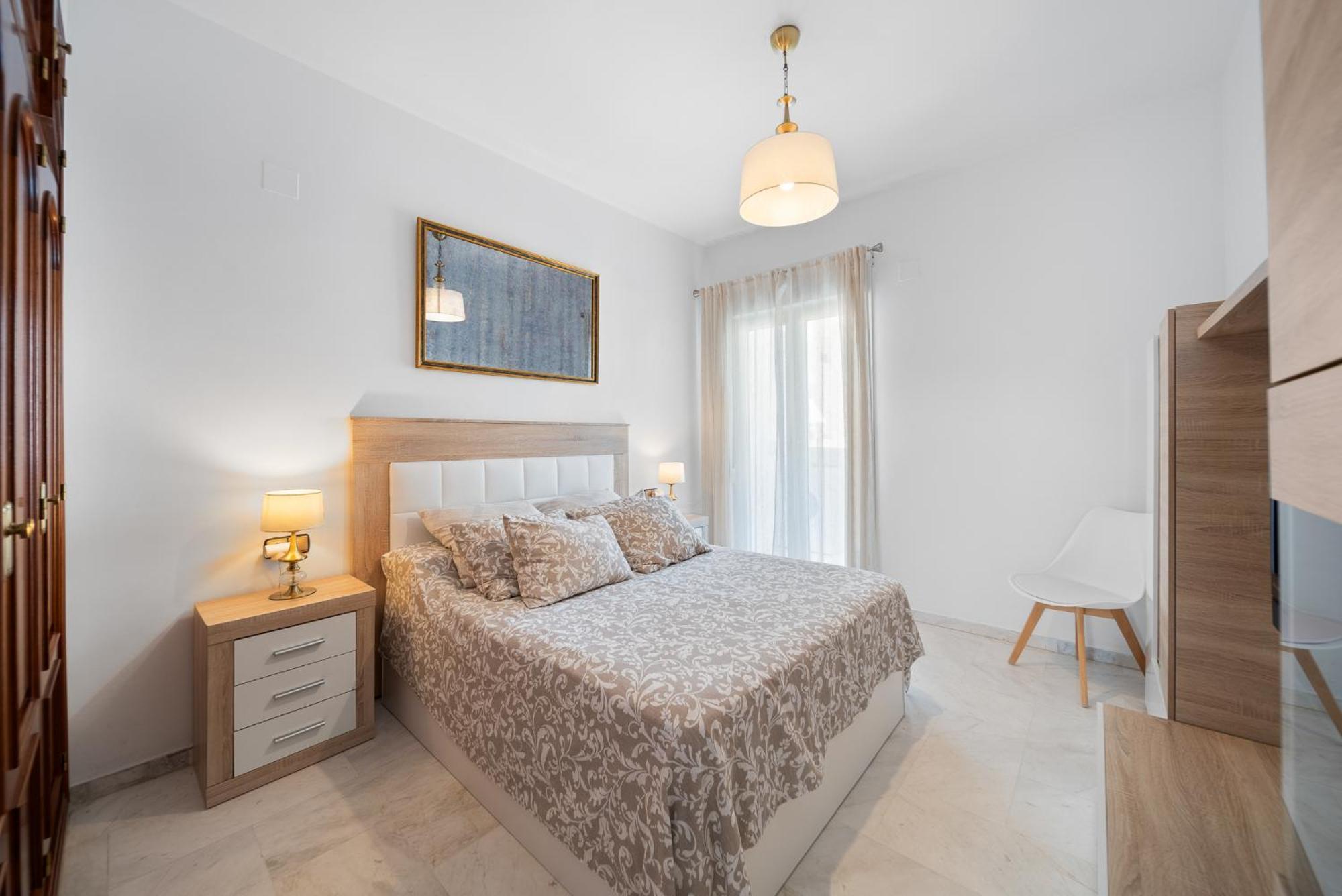 Marbella Real 3 bedroom seaside Rum bild